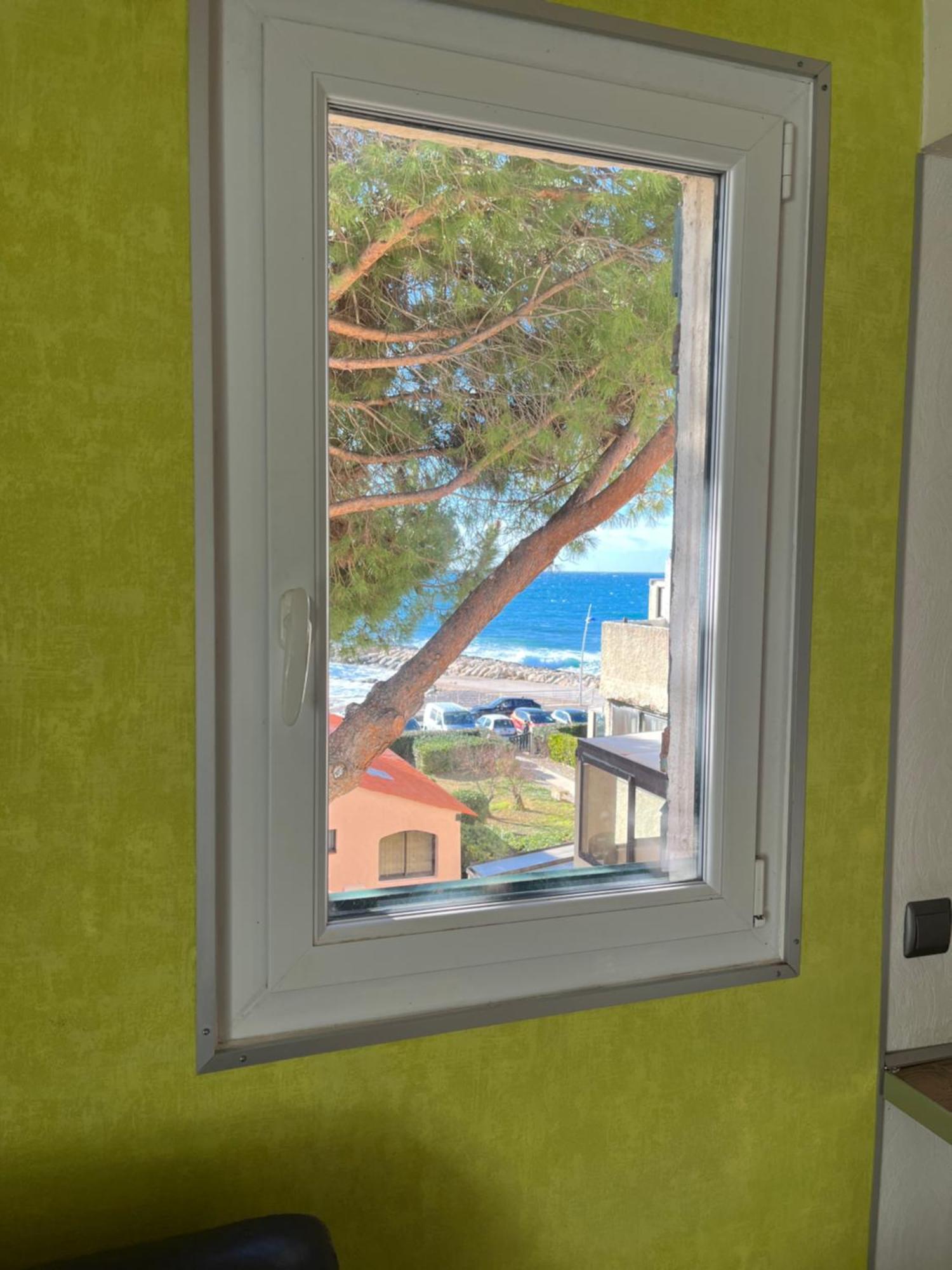 Apartamento Le Bruit Des Vagues En Dormant Sausset-les-Pins Exterior foto