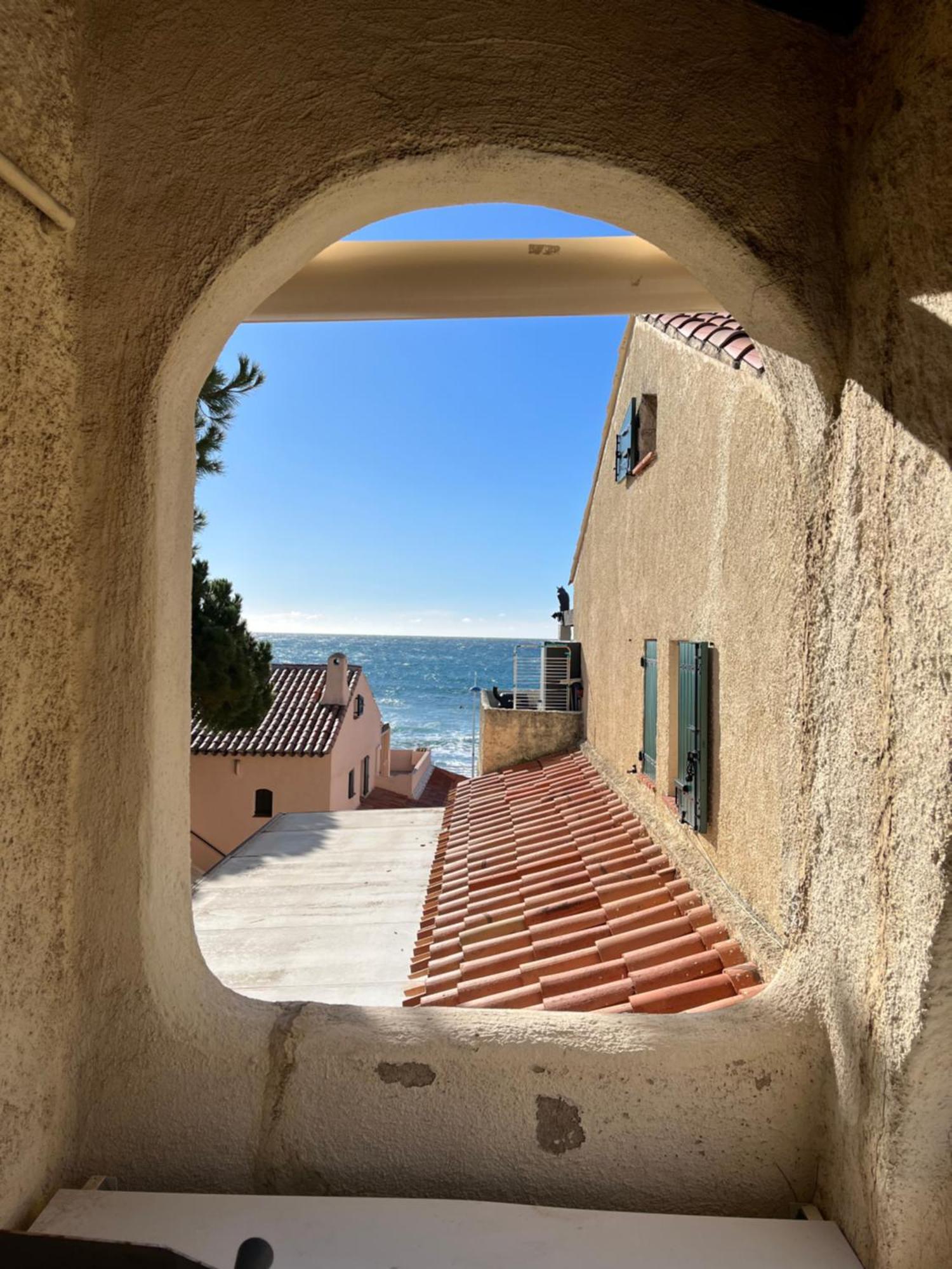 Apartamento Le Bruit Des Vagues En Dormant Sausset-les-Pins Exterior foto